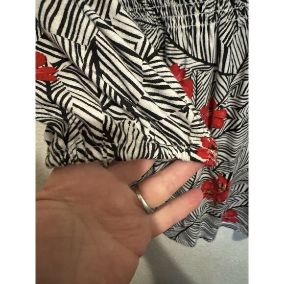 J. Jill Women’s Babydoll Boho Smocked 3/4 Sleeve Stretchy Black Red White Size M - Picture 6 of 11